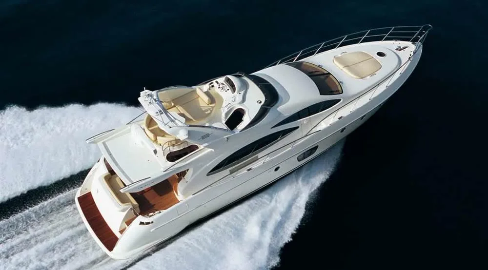 Mandala · Azimut 68 — yacht photograph 1
