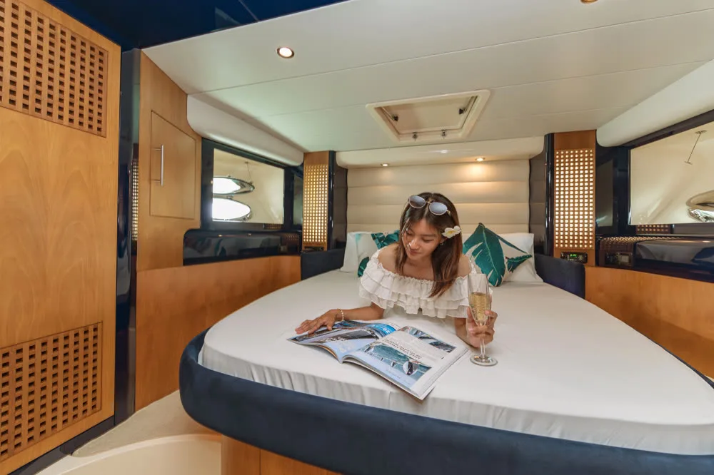 Aria Blue · Riva 70 Dolcevita — фото яхты 6