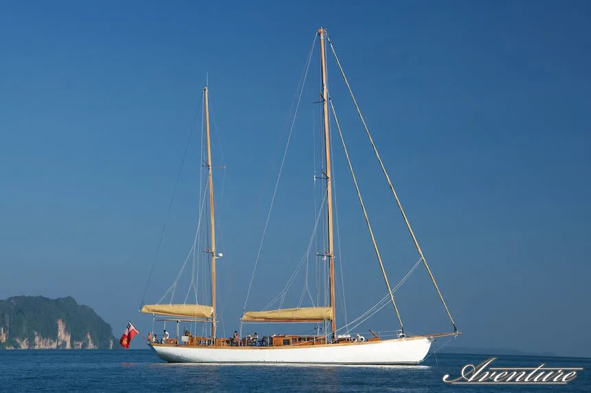Aventure · Classic Ketch 29m — yacht photograph 2