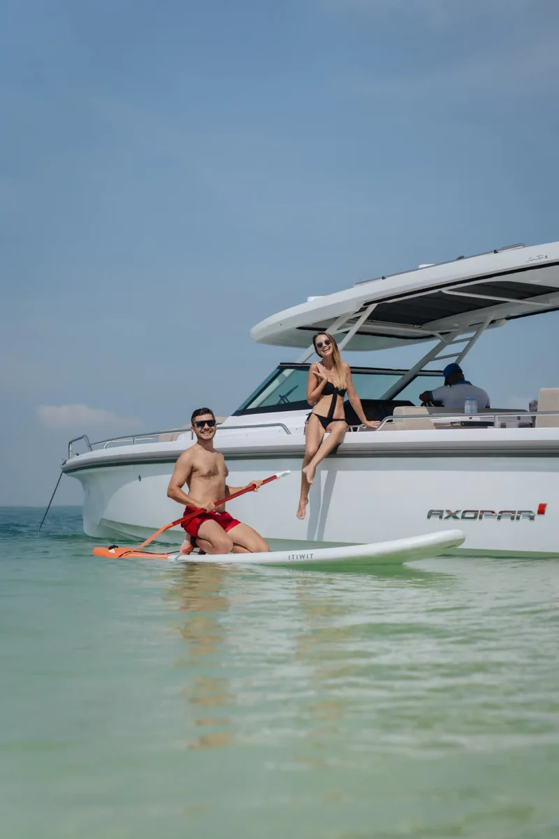 Axopar 37 — yacht photograph 4