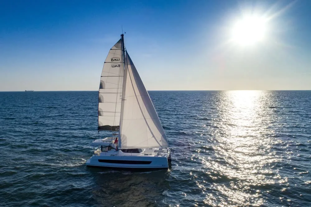 Bali Catspace — yacht photograph 7