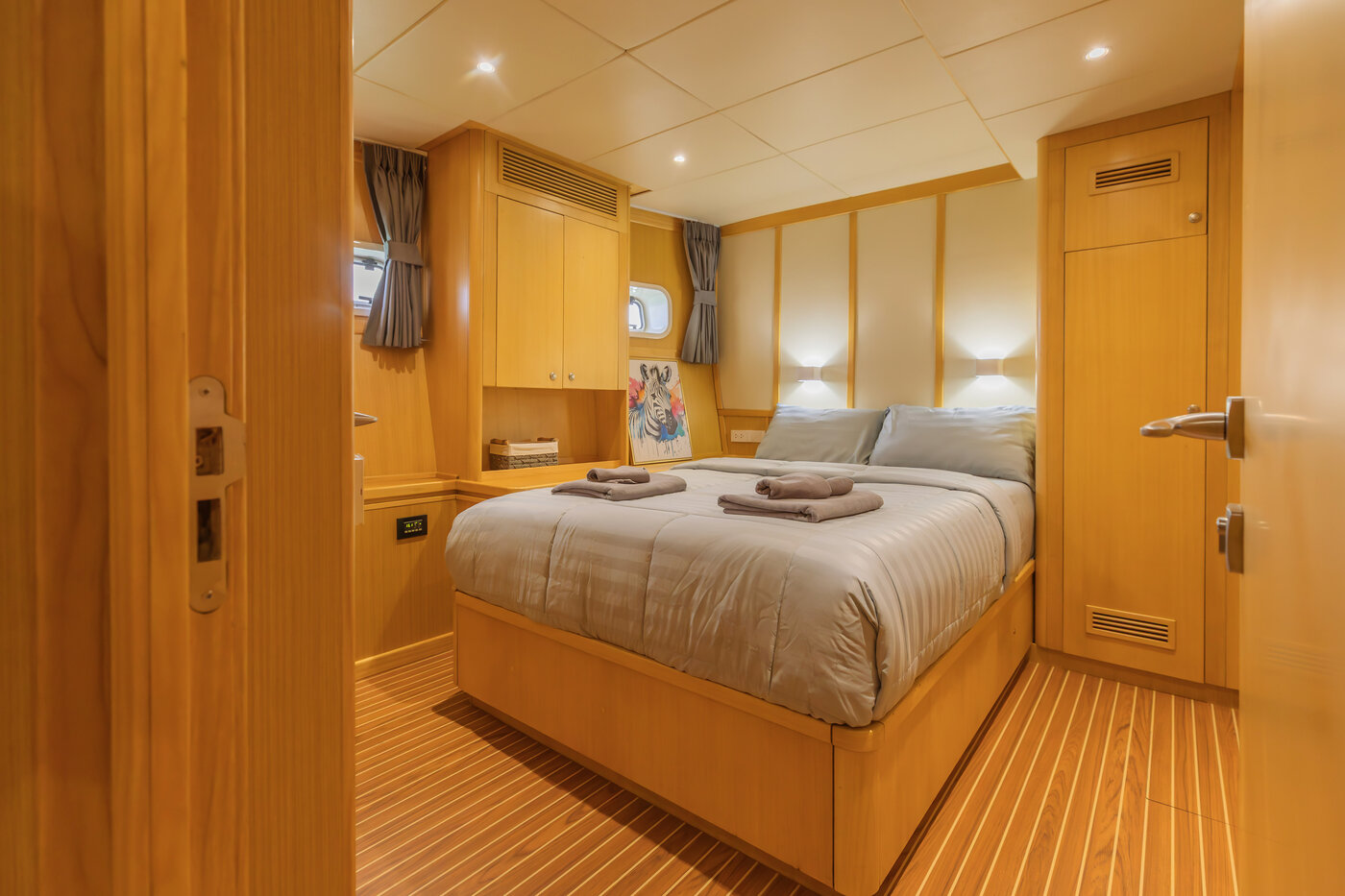 Beluga 88 — Private Charter Yacht, Phuket