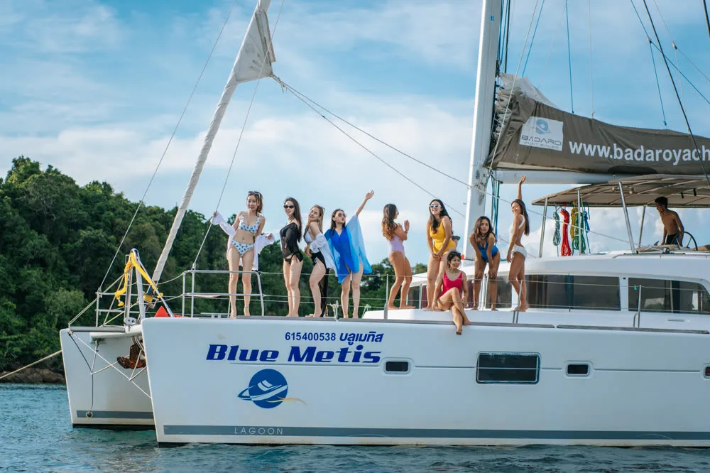 Blue Metis · Lagoon 500 — yacht photograph 2