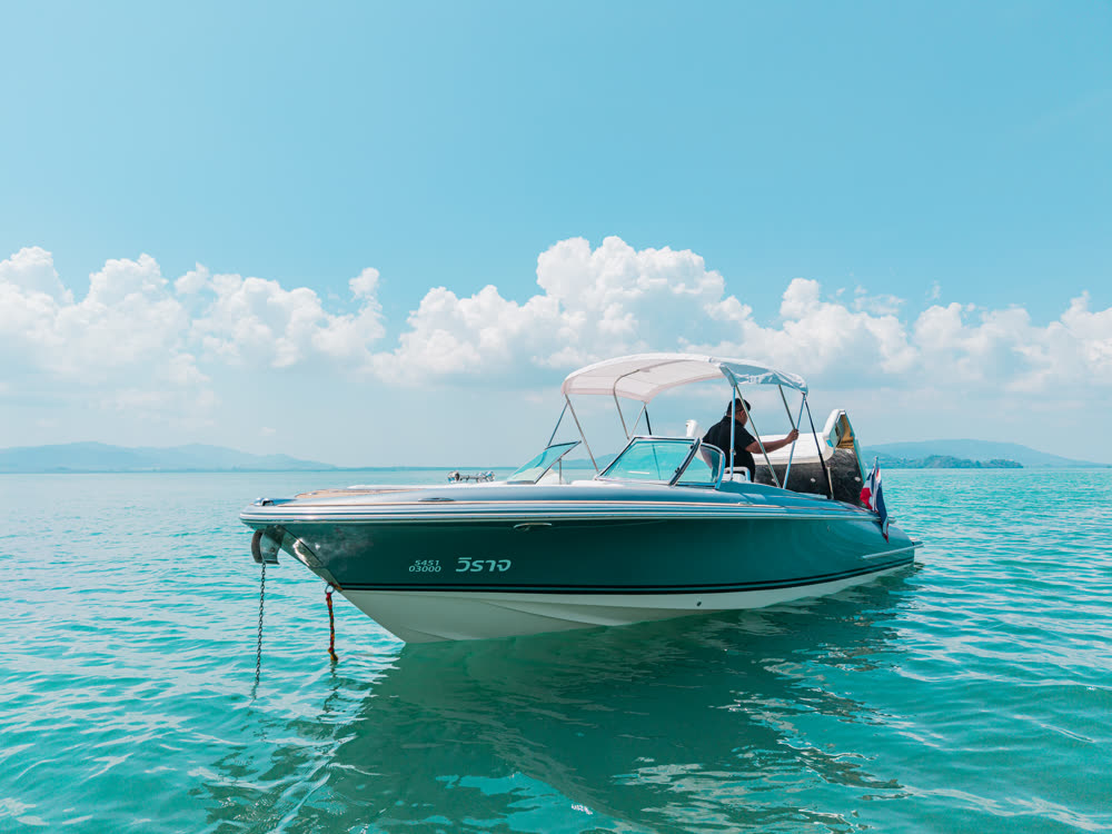 Chris Craft 27 · Chris-Craft 27 — Спидбот-чартер, Phuket