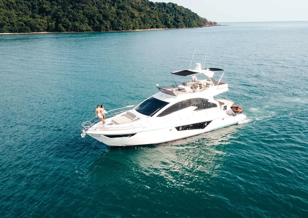 Cranchi 58 — yacht photograph 1