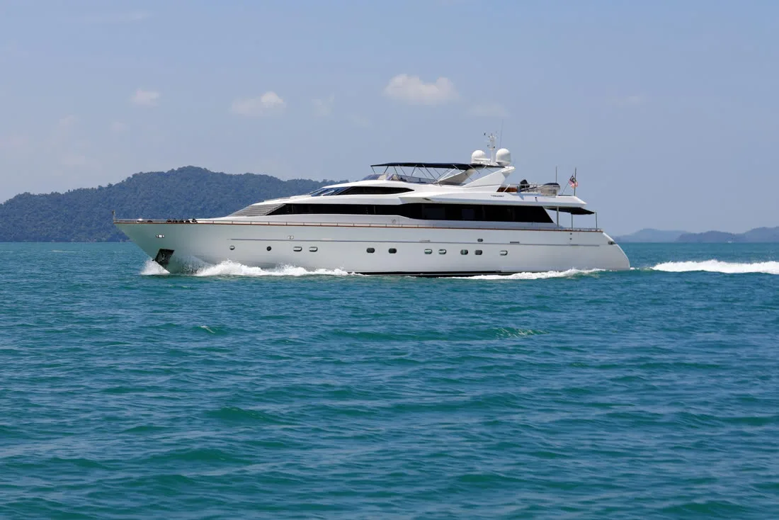 Falcon Aquarius-S 32m "Demarest" — yacht photograph 3