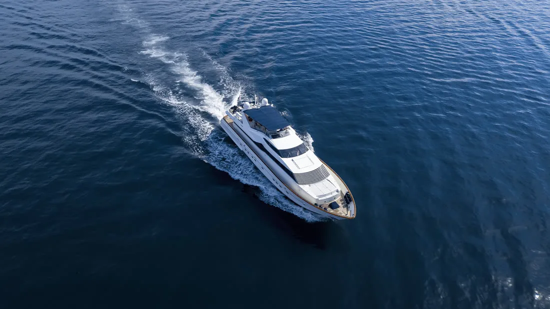 Falcon Aquarius-S 32m "Demarest" — yacht photograph 6