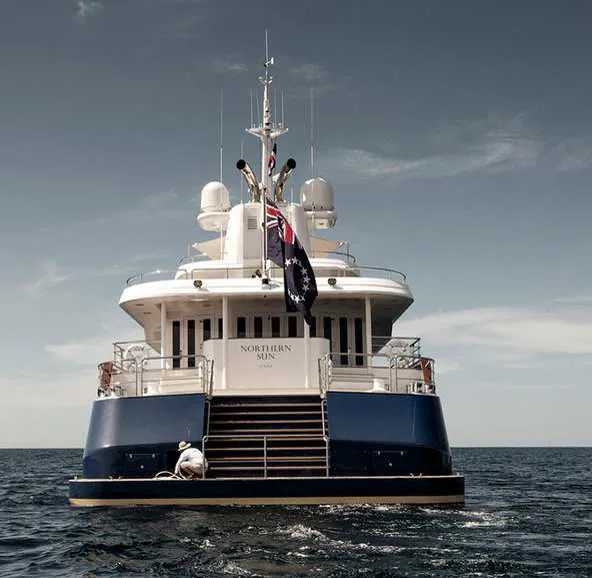 Expedition Motor Yacht 51m — yacht photograph 2