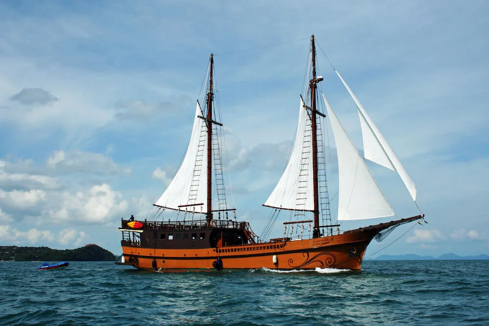 Diva Andaman — yacht photograph 1