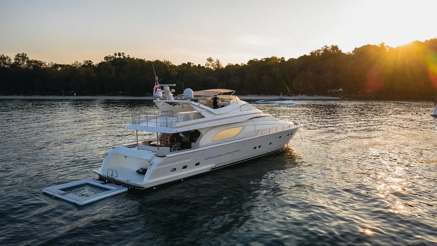 Sofia · Ferretti 80 — фото яхты 2