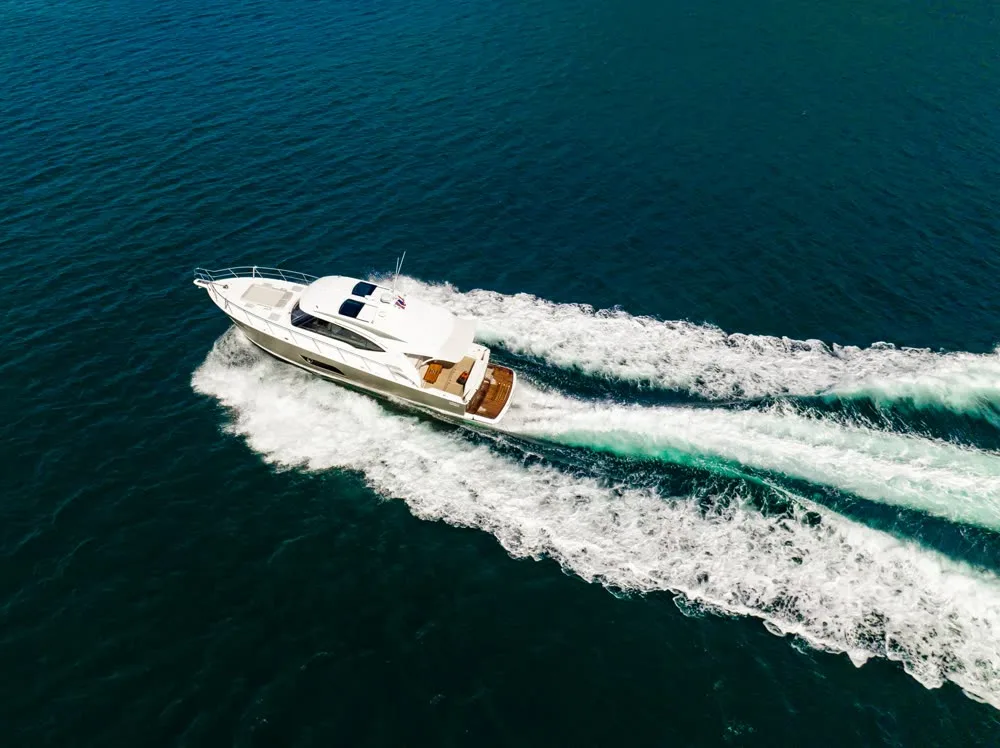 Happy Ours · Riviera 58 Sports Motor Yacht — фото яхты 5