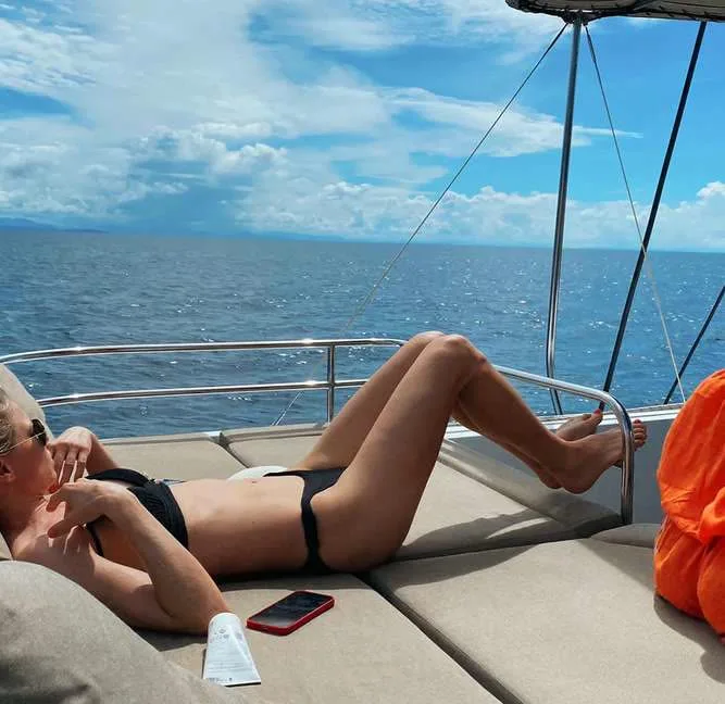Lagoon 560 — yacht photograph 2