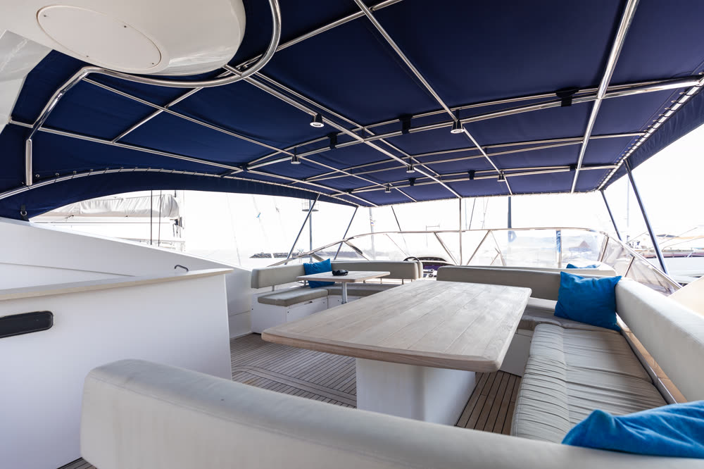 Major Affair · Sunseeker 90 — Приватная чартерная яхта, Phuket