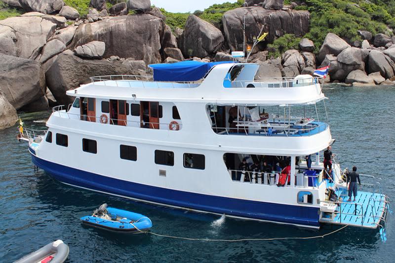 Manta Queen 2 — Dive Safari Liveaboard, Phuket