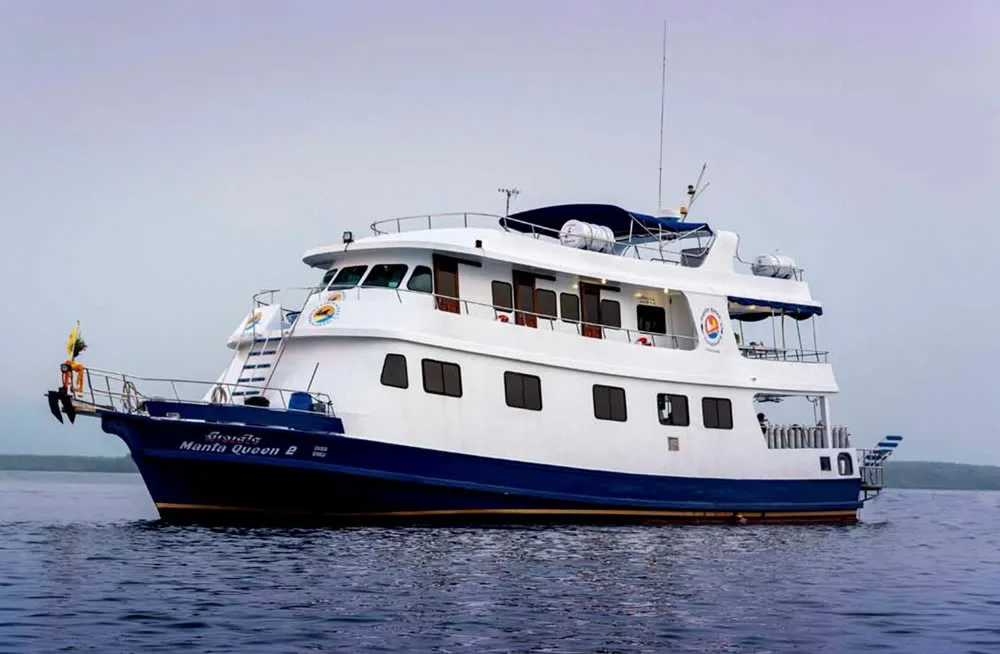 Manta Queen 2 — yacht photograph 5