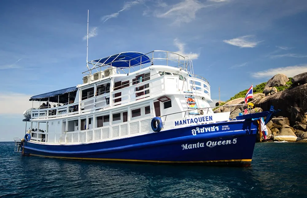 Manta Queen 5 — yacht photograph 5
