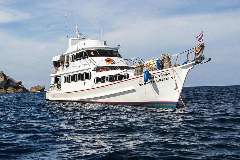 Manta Queen 6 — yacht photograph 5