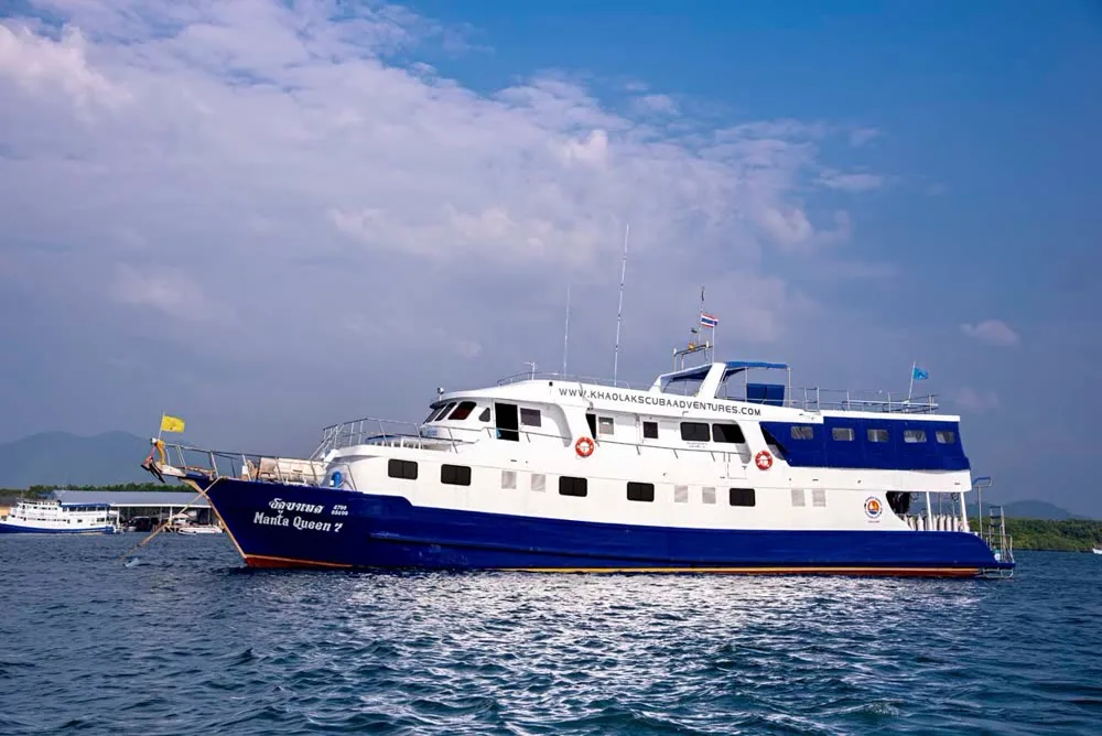 Manta Queen 7 — yacht photograph 6