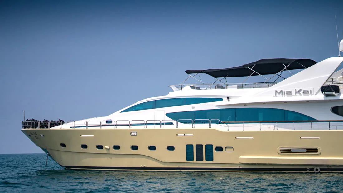 MIA KAI — yacht photograph 4