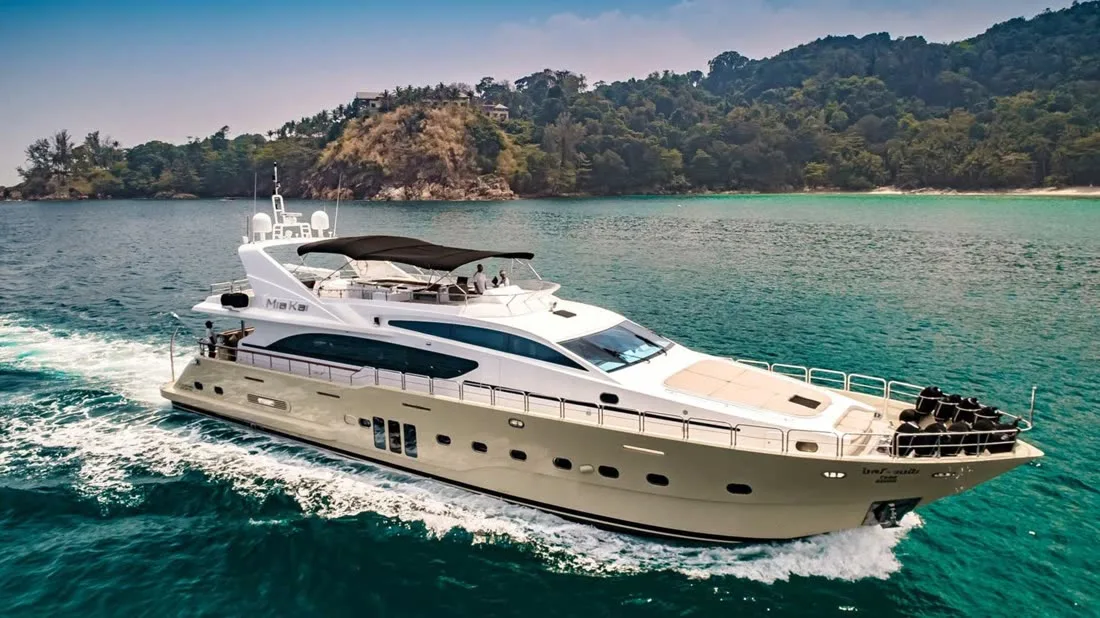 MIA KAI — yacht photograph 8