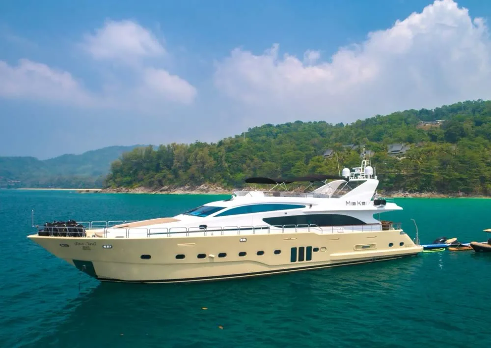 MIA KAI — yacht photograph 1