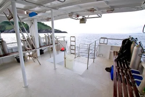 MV Giamani — yacht photograph 2