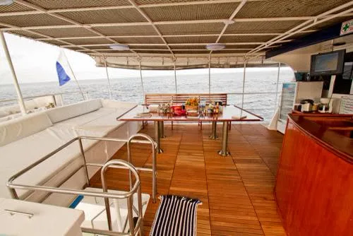 MV Giamani — yacht photograph 4