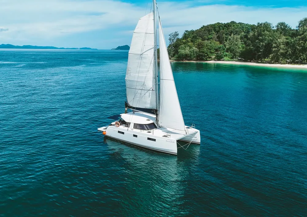 Nautitech 40 — yacht photograph 1