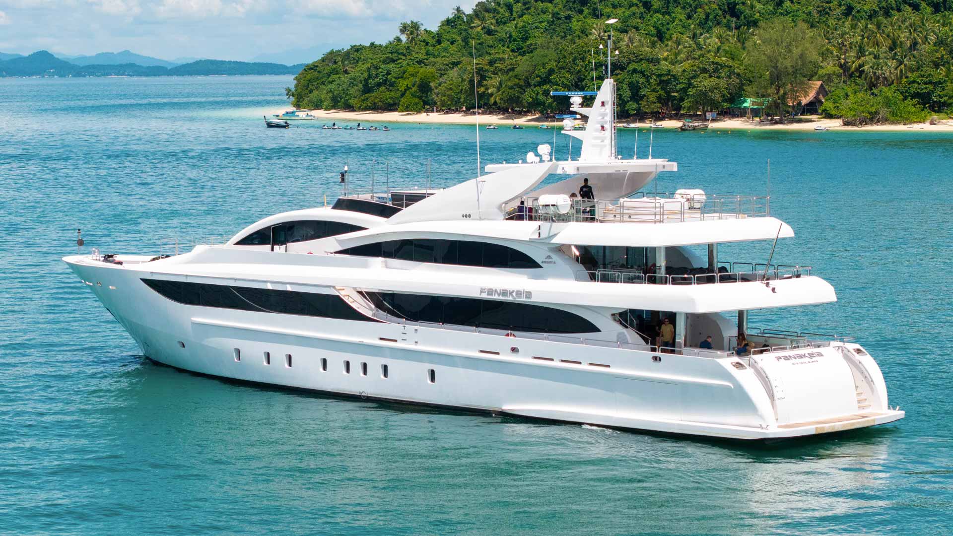 Panakeia · Astondoa 149 — Приватная чартерная яхта, Phuket