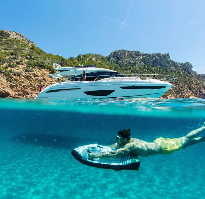 Kati · Princess S65 — Приватная чартерная яхта, Phuket