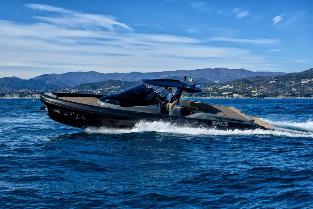 SACS Strider 15 — yacht photograph 2