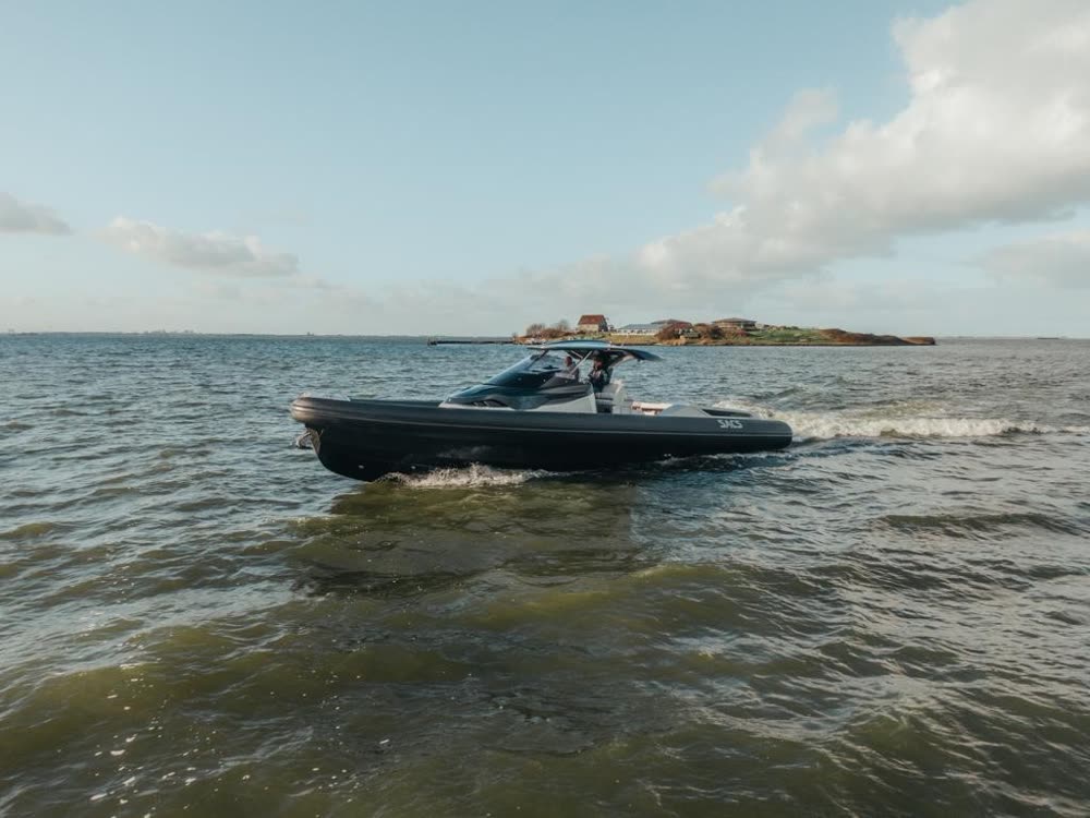 SACS Strider 15 — Speedboat Charter, Phuket
