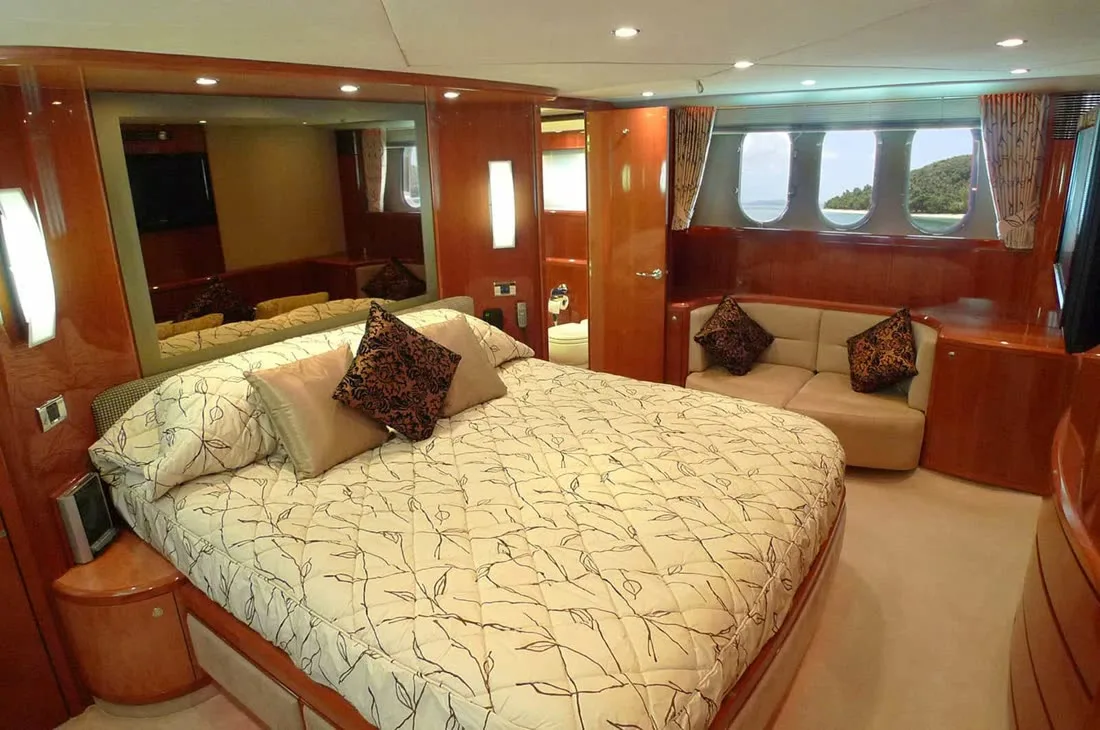Princess 65 "Sanook" — yacht photograph 7