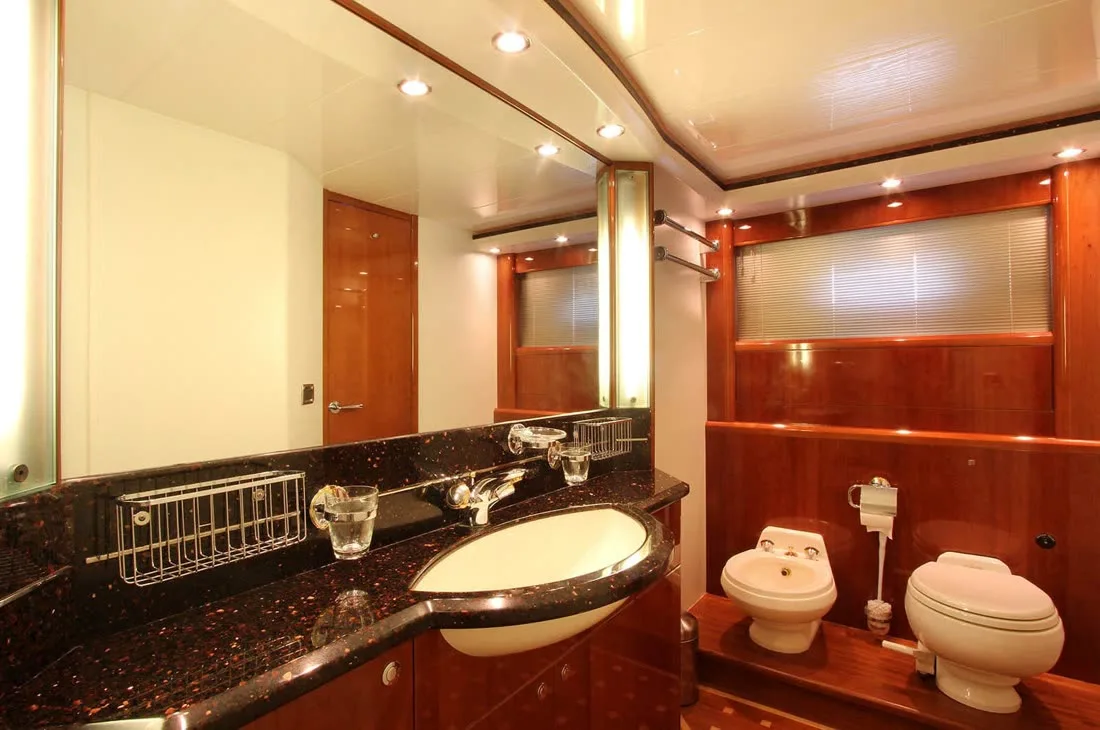Princess 65 "Sanook" — yacht photograph 8