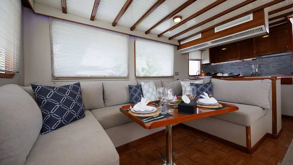 Sea Princess · DeFever 49 — yacht photograph 6