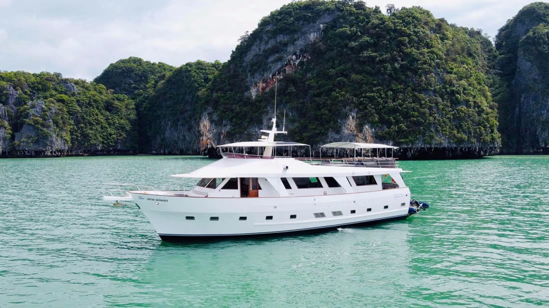 King Yachts "Siam Princess" — Private Charter Yacht, Phuket
