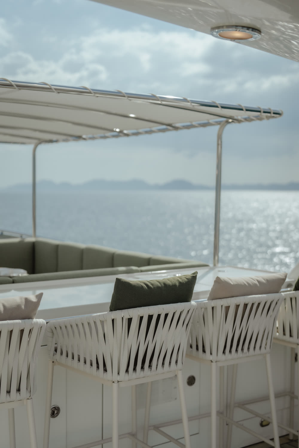 Silent World · Astilleros M.Cies 40m expedition yacht — Приватная чартерная яхта, Phuket