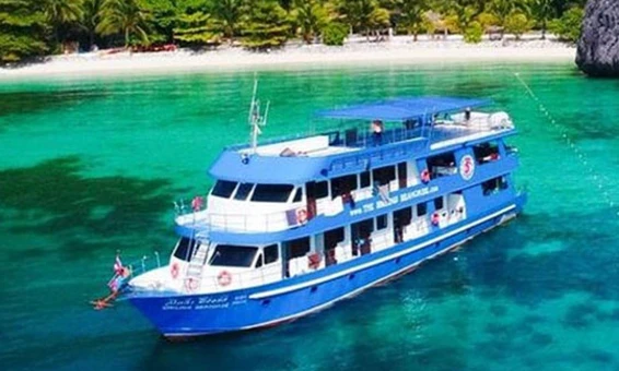 The Smiling Seahorse — Dive Safari Liveaboard, Phuket