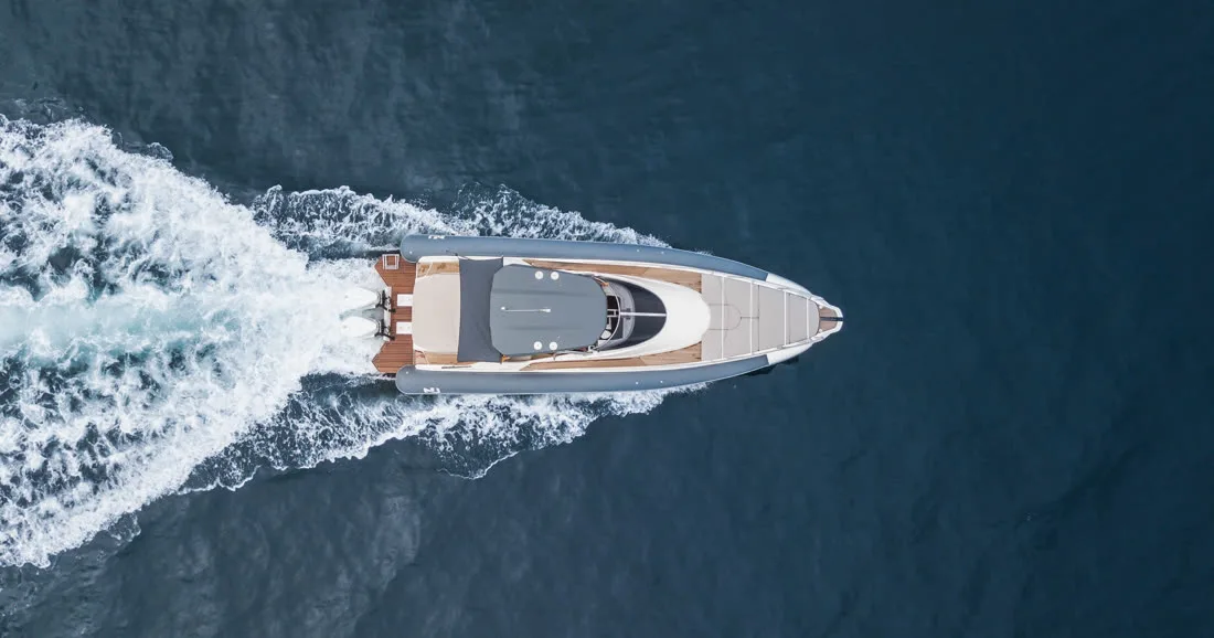 Prince 38 Sport Cabin "TIGER LILY" — фото яхты 7